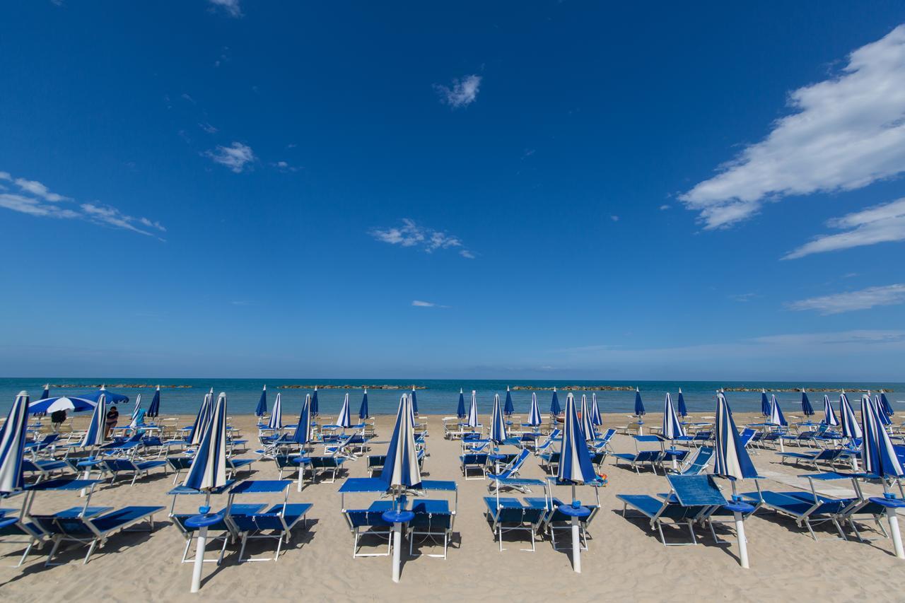 Sapore Di Sale Roseto Degli Abruzzi Exterior foto